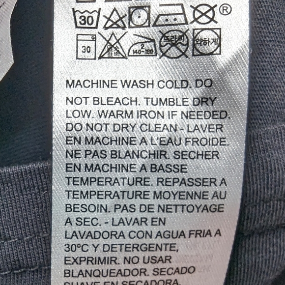 Levi's Night Sky Mens Tee Sz XS - Picture 5 of 11